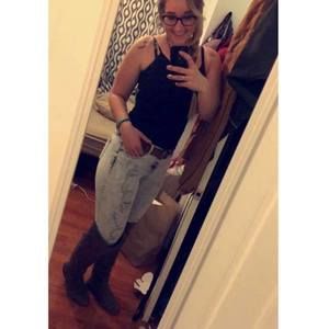 Meet your Posher, Tayla